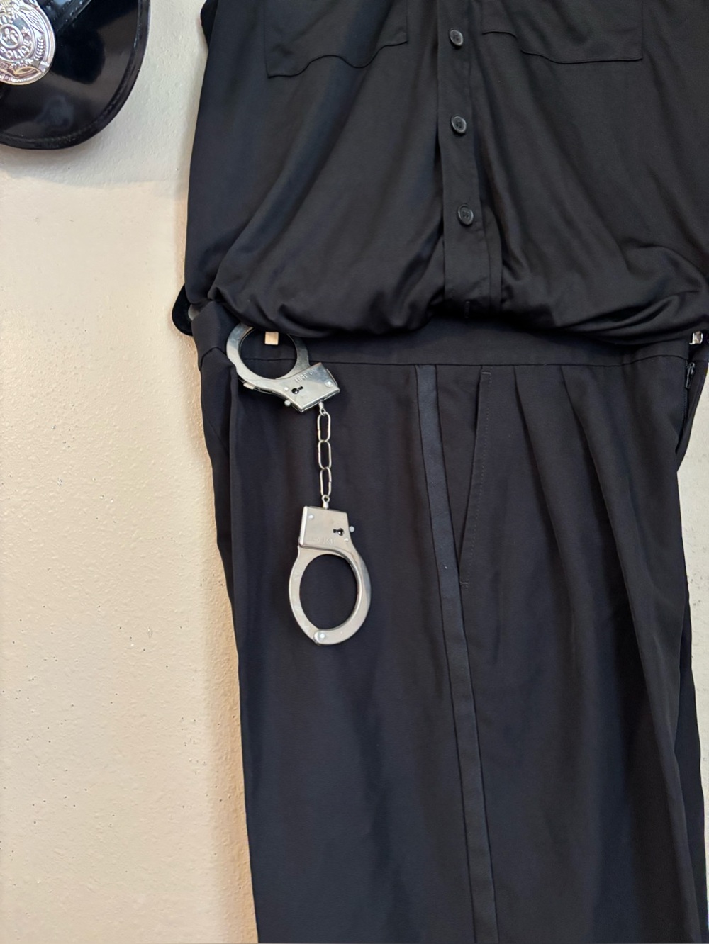 ClassicTailored Polished Adult Police Costume/Cosplay/Parties/Themed Events - Picture 3 of 8
